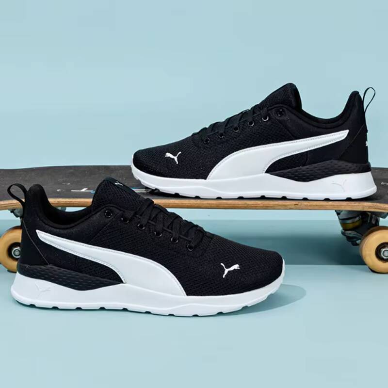 Sneaker Zone - PUMA Unisex 2026 Sepatu Lari Bantalan