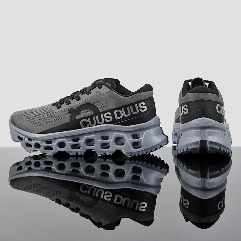 Sepatu Lari Pria dengan Bantal - Sneaker Zone ulasan dan harga