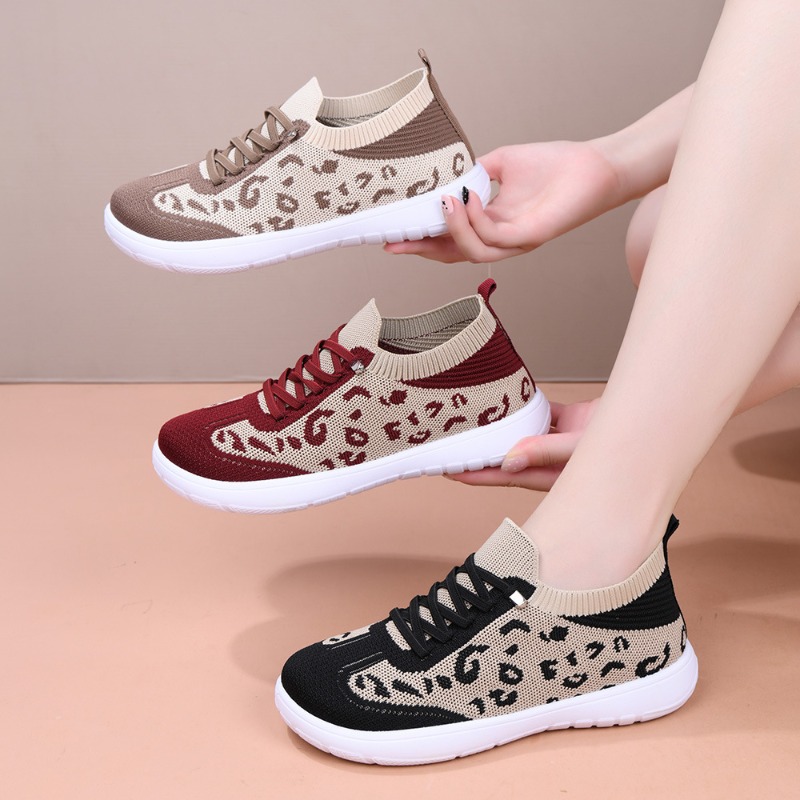 Sepatu Sneakers Wanita Model L - Sneaker Zone ulasan dan harga
